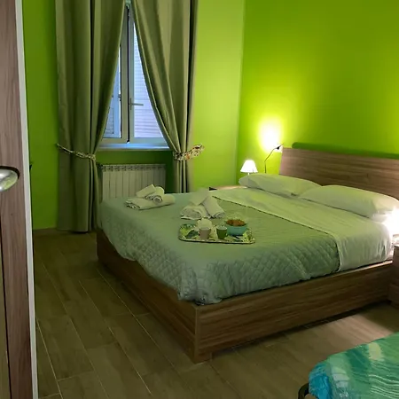 Giulieda In Neverland Гостевой дом 3*