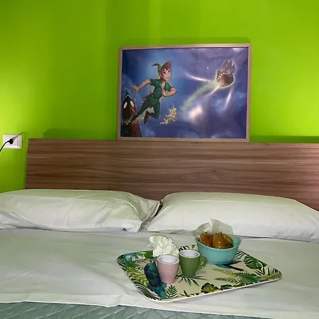 Giulieda In Neverland Гостевой дом 3*